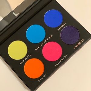 Laura Lee Los Angeles eye shadow palette